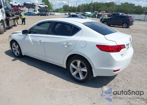 2014 Acura Ilx 2.0L из США, поврежденный, VIN 19VDE1F3XEE015185